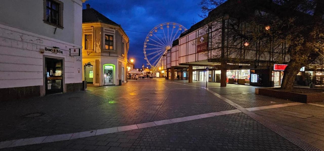 Belvarosi Apartman Eger Exteriér fotografie